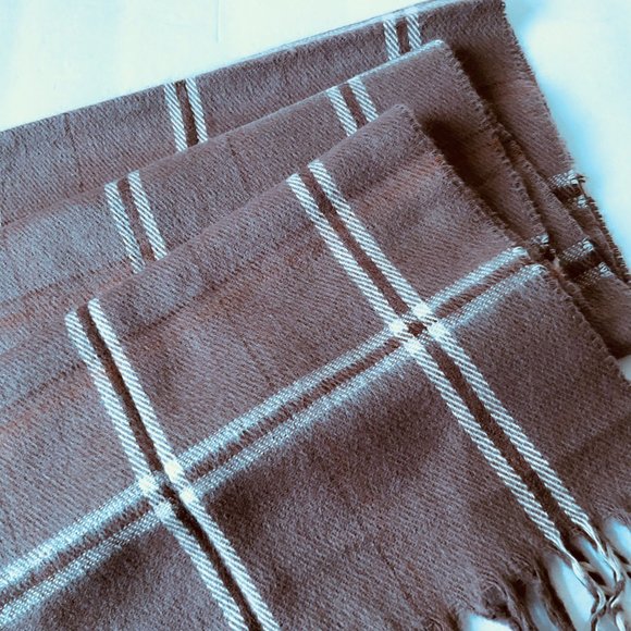 DOCKERS Men's Italian Long Window Pane Plaid Scarf NWOT - Picture 3 of 5